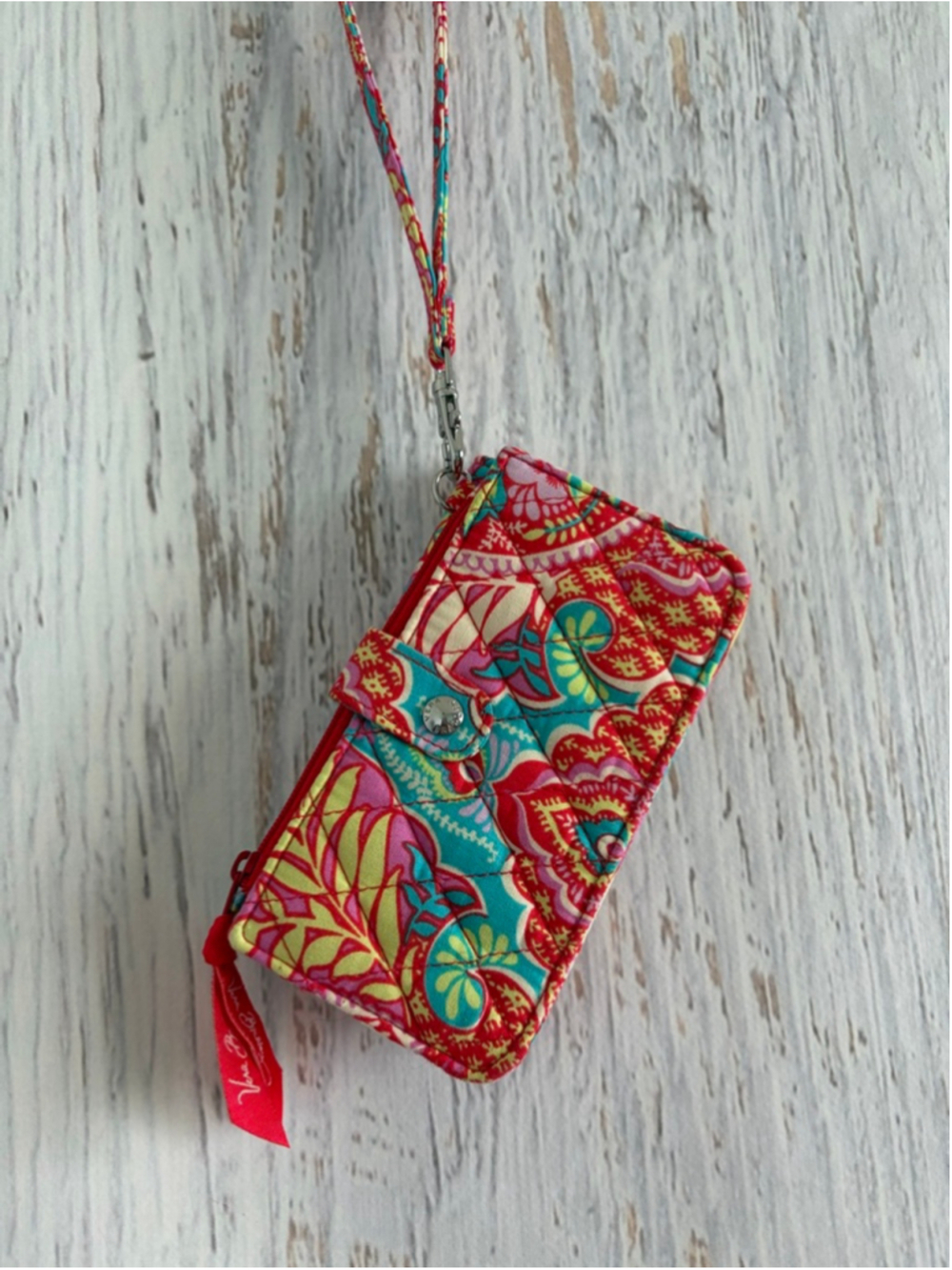 Women's Vera Bradley Red Teal Floral Quilted Wristlet One Size